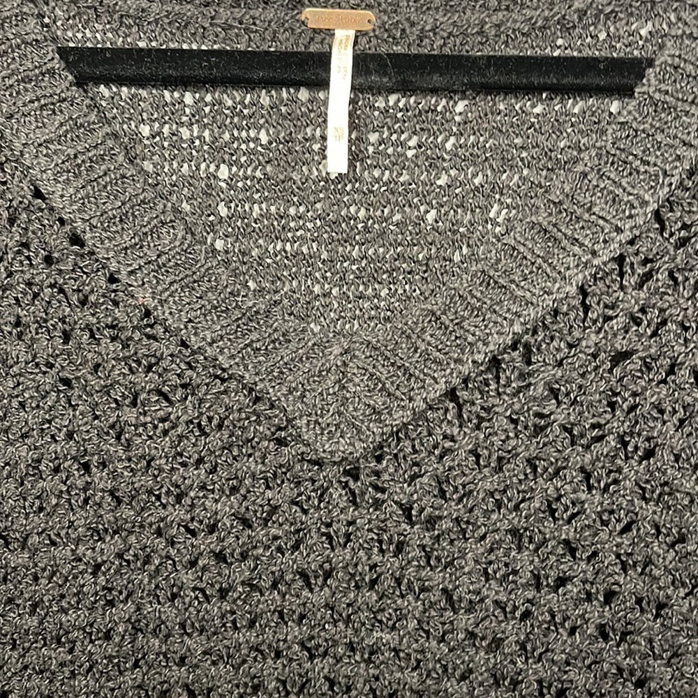 Free People Black Crop Knit V Neck Sweater - Picture 4 of 6